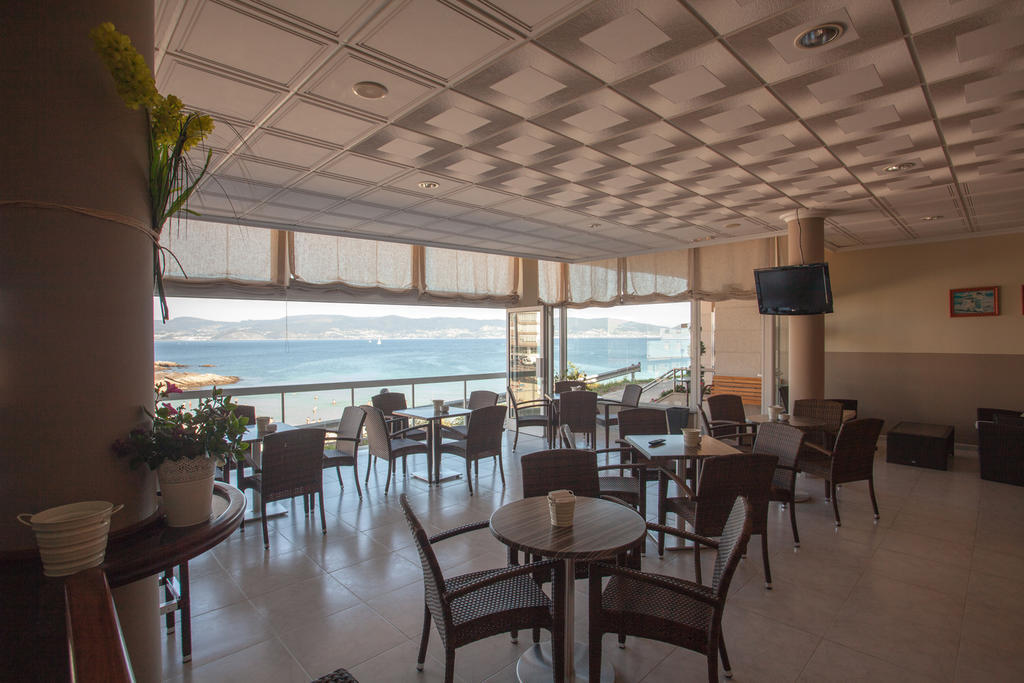 Hotel Martin Esperanza Portonovo Buitenkant foto