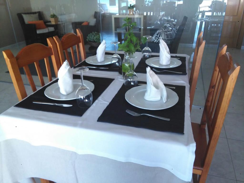 Hotel Martin Esperanza Portonovo Buitenkant foto